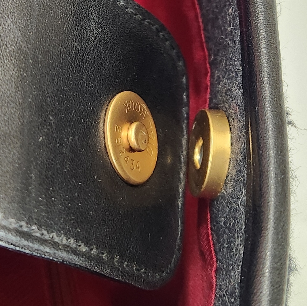 Vintage Blaine Trump Winter Wool/Leather Gray Satchel with matching cosmetic bag - Picture 5 of 12